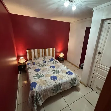 Lumineux Rez-de-chaussée Apartamento